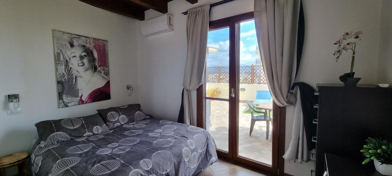 夸尔图-圣埃莱娜Sardegna Relax公寓 外观 照片